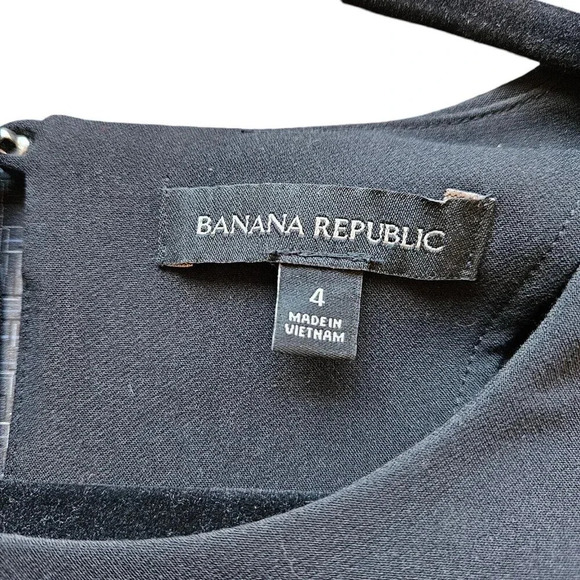 Banana Republic Black Long Sleeve Pom-Pom Shift‎ Dress Size 4 - Picture 5 of 12